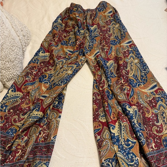 Lakhays Flowy Paisley Palazzo Pants - Picture 4 of 7